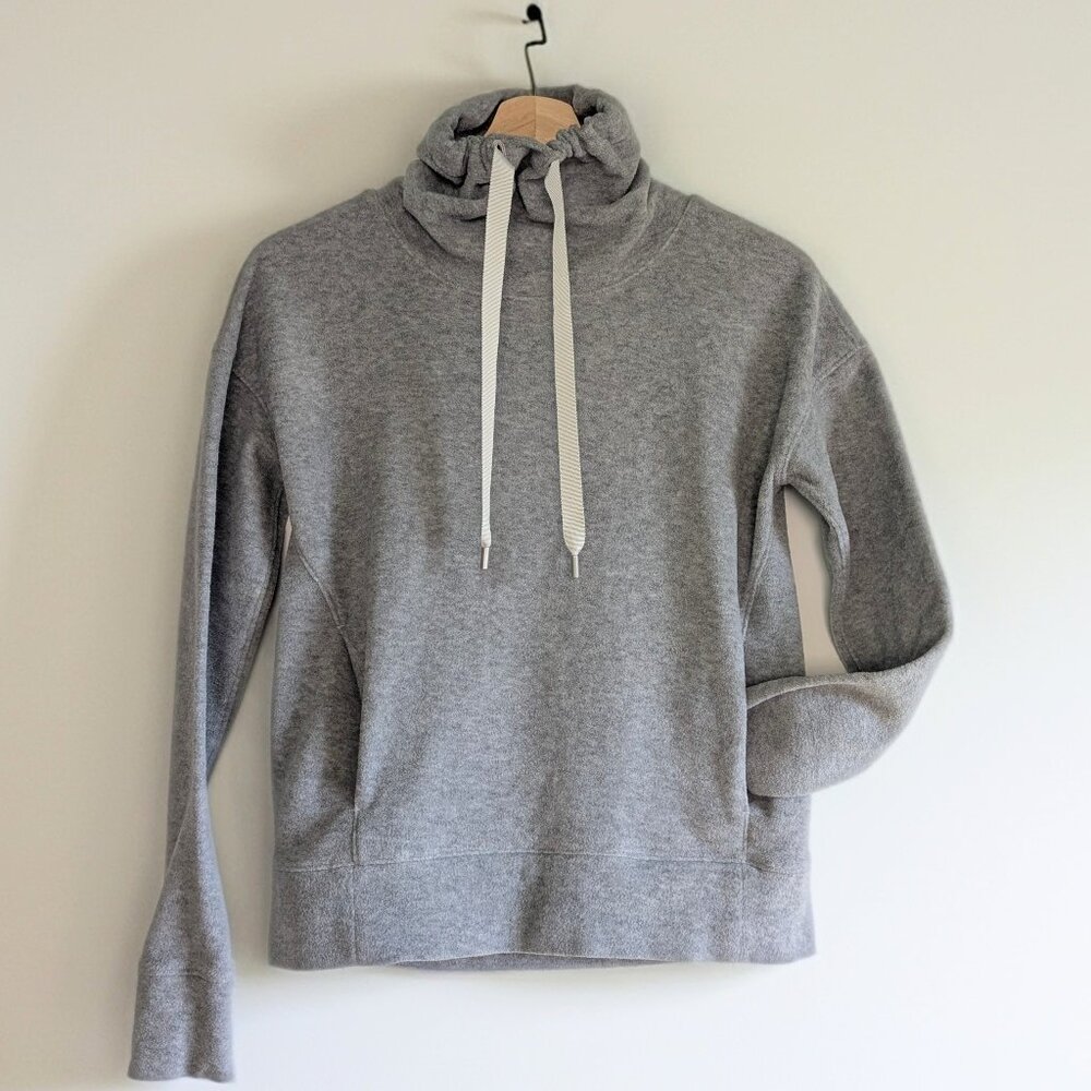 LULULEMON Go Forward Pullover Fleece Sweatshirt Core Light Gray Sweater SIZE 2